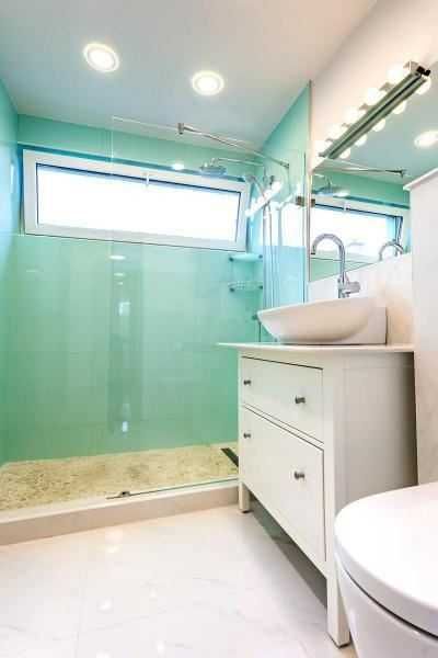 Дава се под наем Тристаен апартамент в София, Витоша - 105 кв.м за 548.25 € - Снимка #12