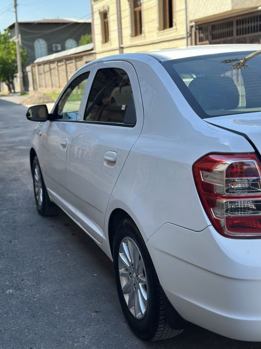 Chevrolet Cobalt 2019 — 4