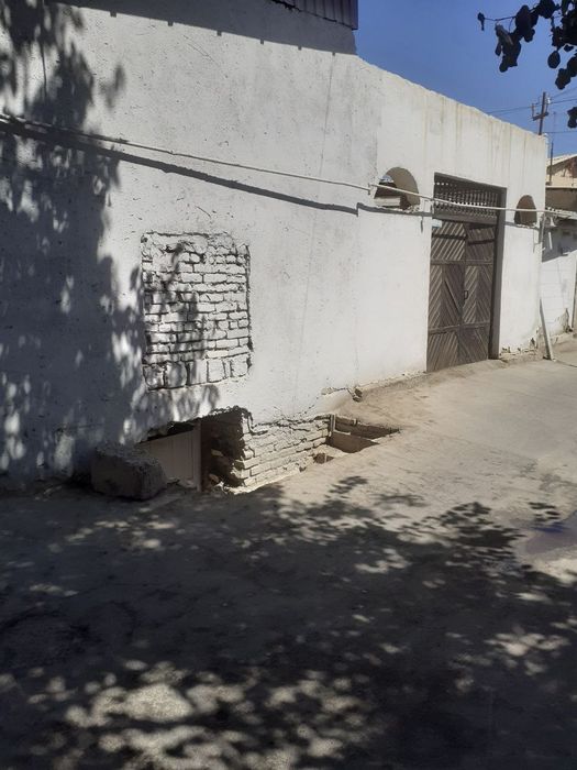 uchastka sotiladi eski shahar