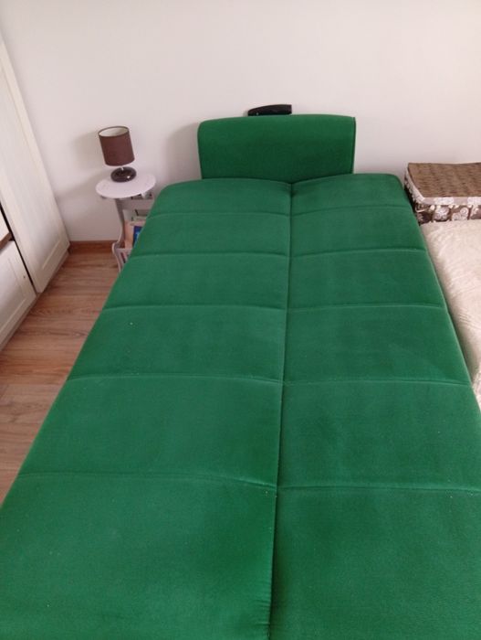 Vând canapea extensibila