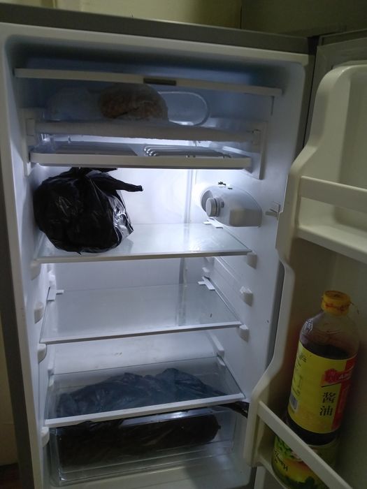 Mini, Kichik, Muzlatgich, PREMER sotiladi 1 oy xam bulmadi olganimizga