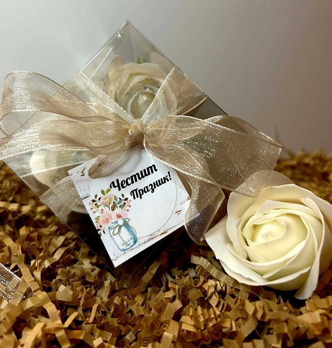 Сапунени рози със скандинавски мъх