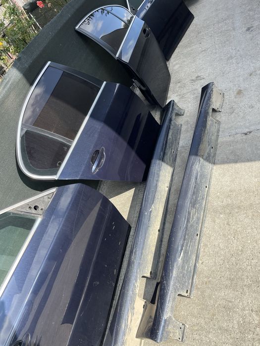 Usa / portiera stanga / dreapta fata / spate BMW e60 seria 5 e61 fata