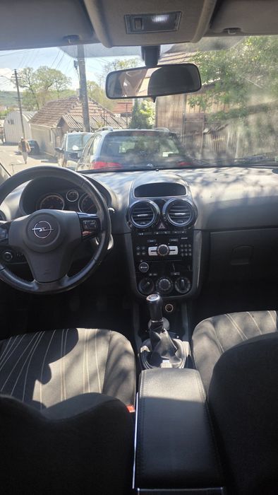 Opel cursa d an 2011