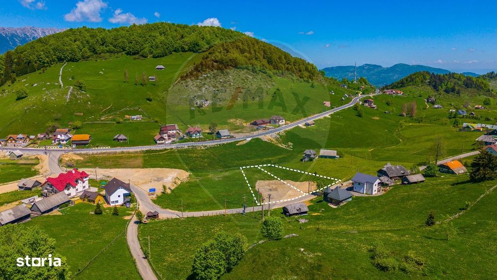 Fundata Centru | 3.962 Mp Asfalt + Utilități | Vedere Bucegi