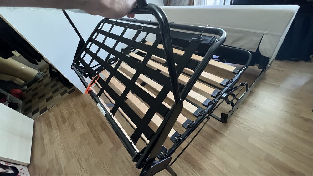 Mecanism canapea extensibila Ikea
