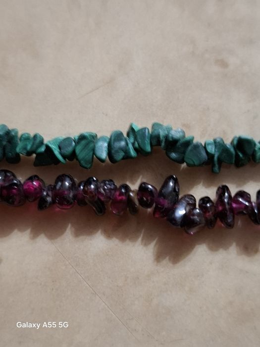 Бусы(гранат,малахит)