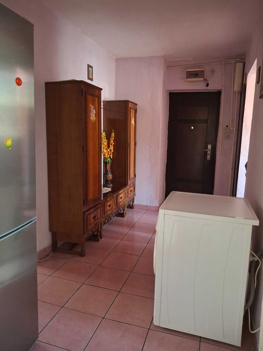 Apartament 3 camere decomandat, ultracentral – Municipiul Lupeni, judet Hunedoara