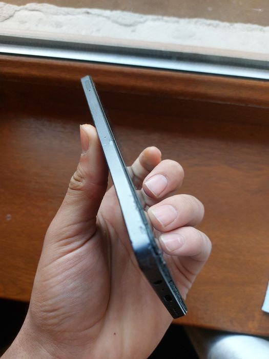 Realme note 50 продам срочно