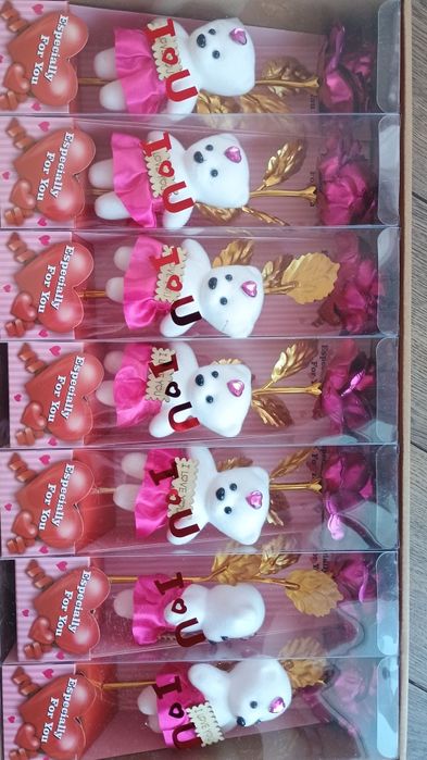 Cupole trandafiri ai ursuleți