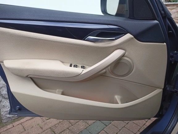 Set Manere trim ornament usa sofer pasager crom negru crem Bmw X1 E84