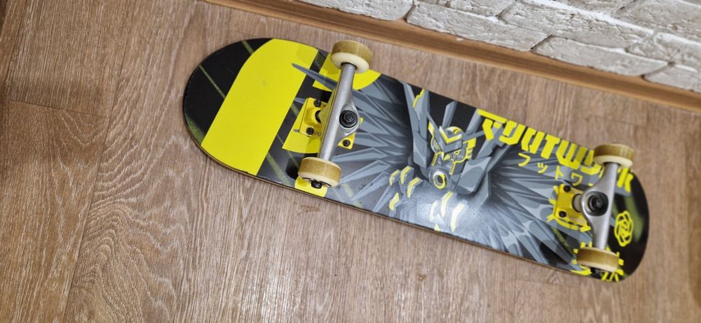 Продам скейтборд