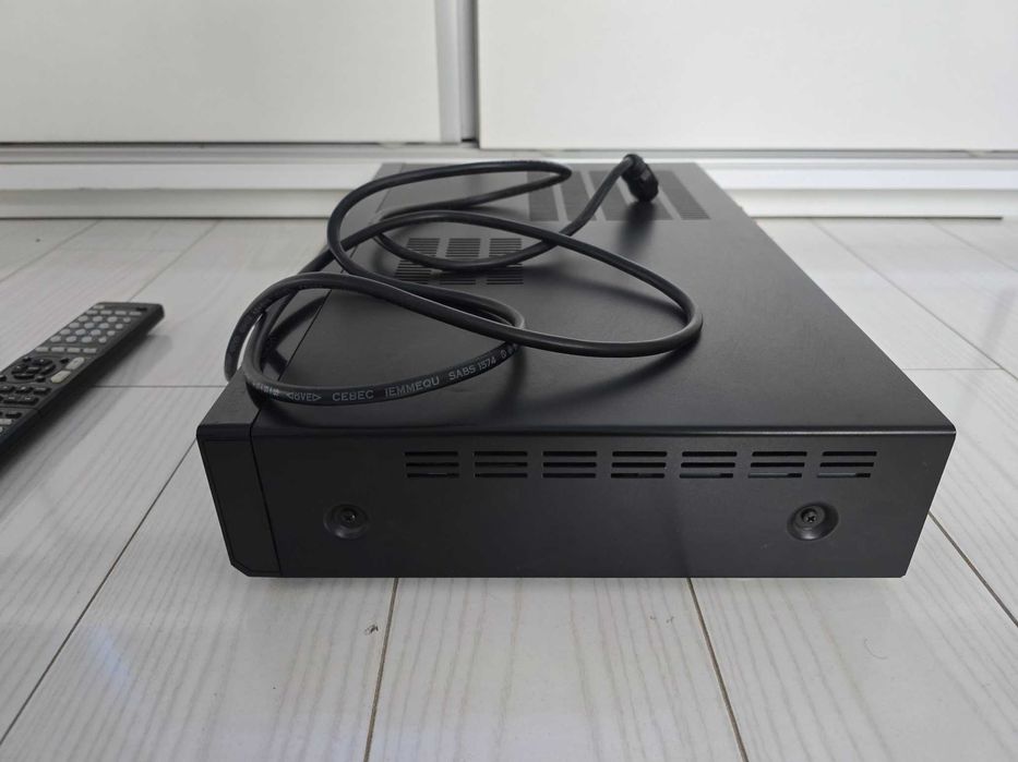 Receiver Pioneer VSX-S510-K, model slim