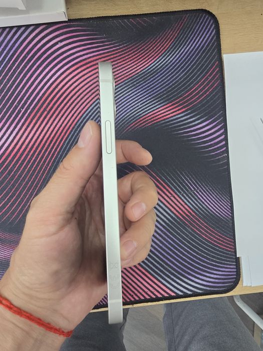 Продам iPhone 12 128 gb