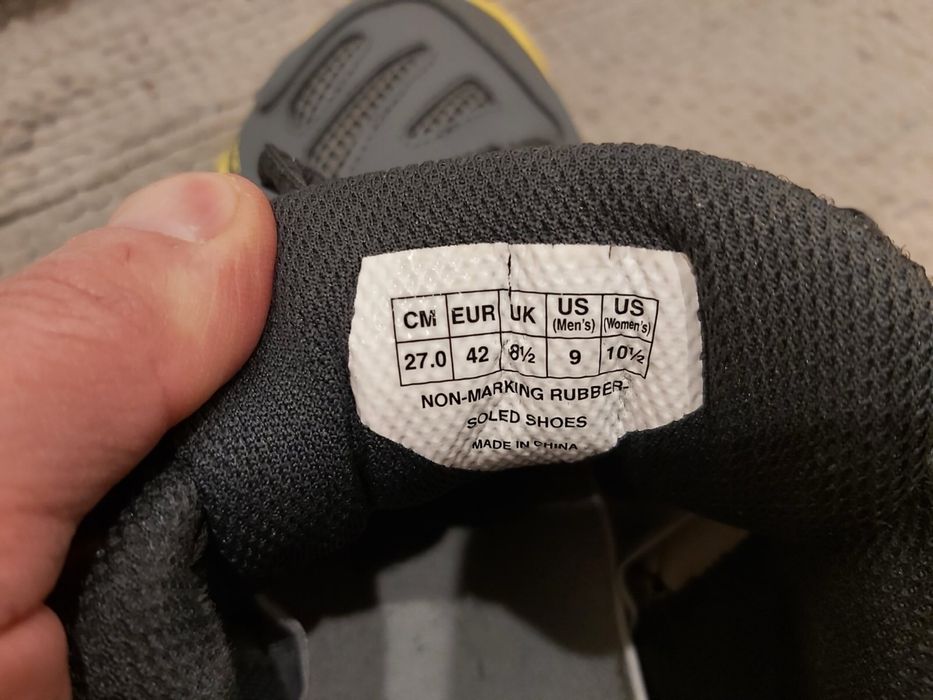 Обувки за бадминтон Yonex