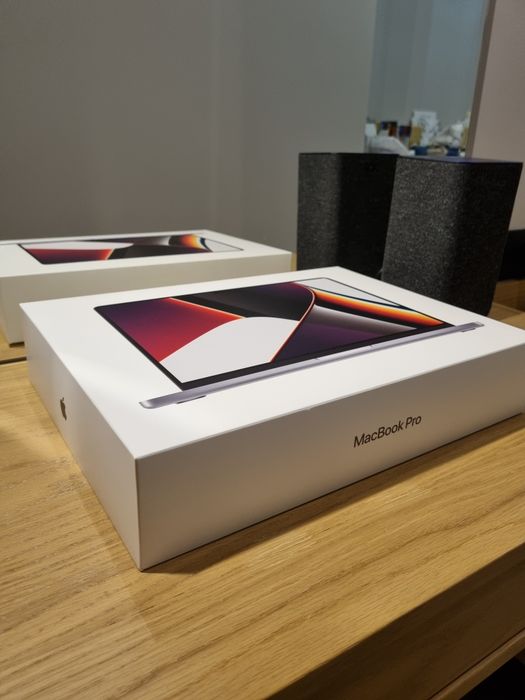 Macbook Pro M1, 16 [2022], 14 диагональ