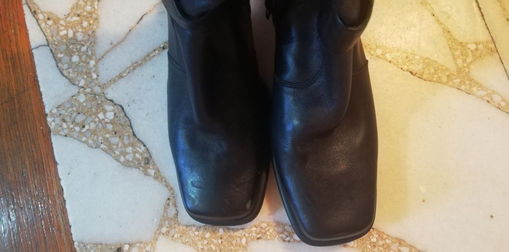 Cizme de piele noi, 39