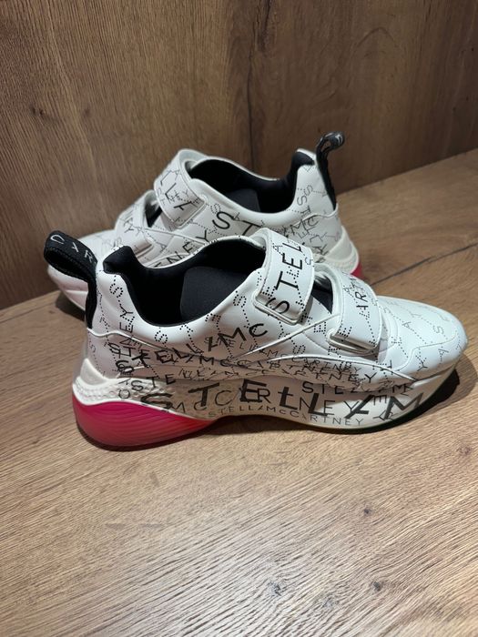 Vând StellaMcCartney