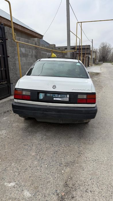 продаю Passat Monza