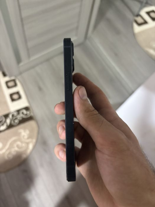 Iphone 13 negru disponibil