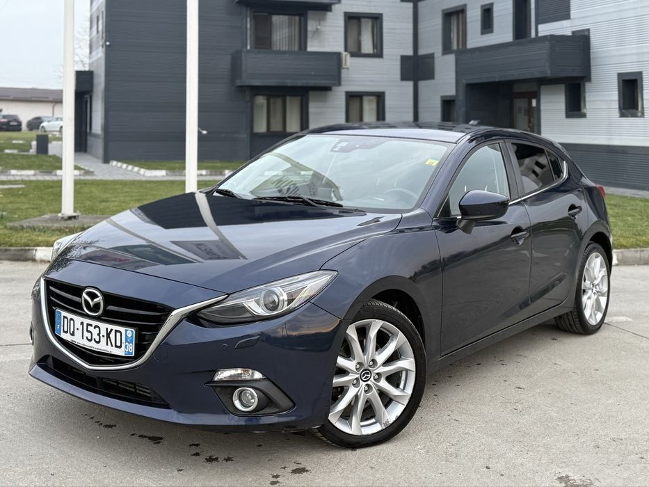 Mazda 3 2016 SkyActive-Diesel -Headup Display-Bose-