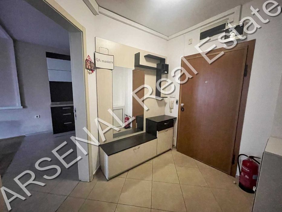 Офис под наем, Лозенец