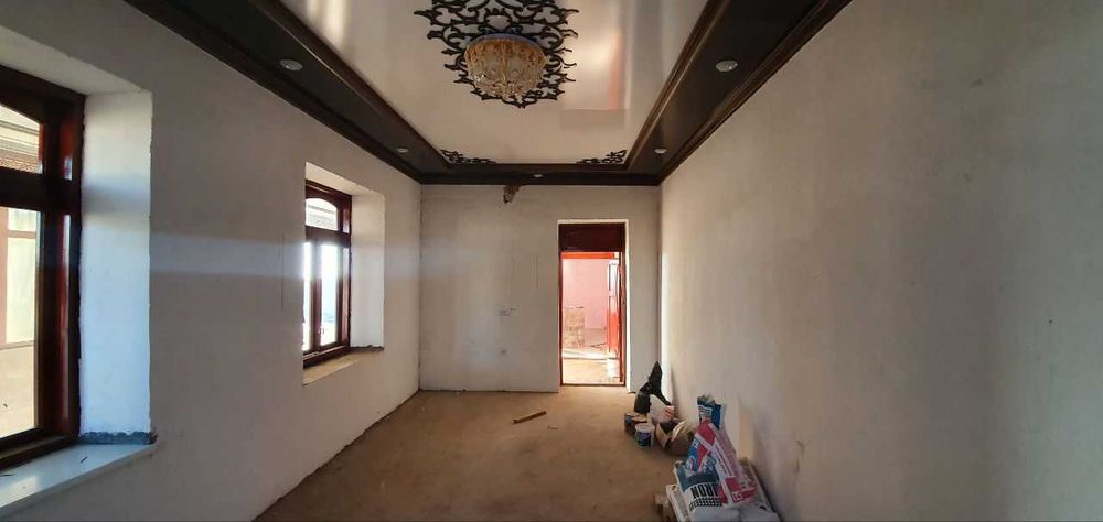 Uy sotiladi yangi qurulgan