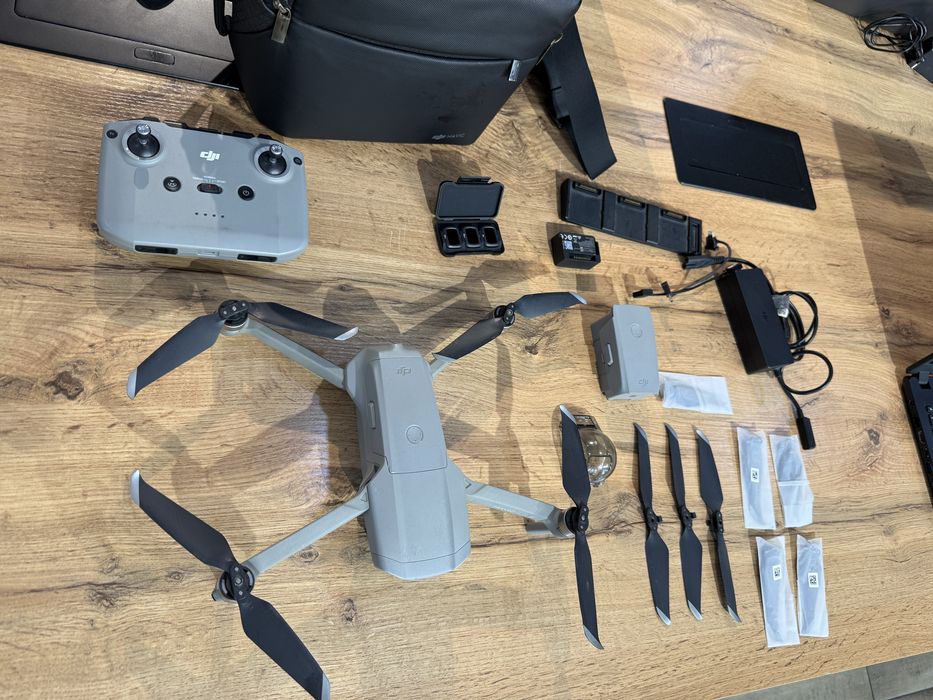 Dji air 2 fly more combo