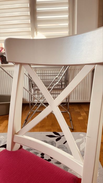 Scaune albe lemn ikea