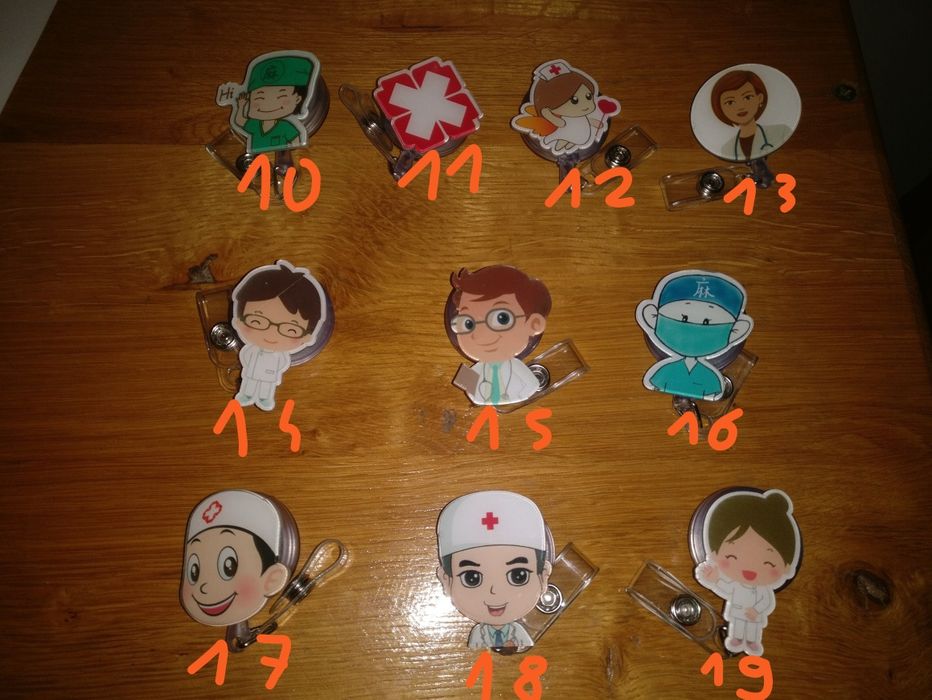 Ecuson / badge retractabil brose asistente / doctori