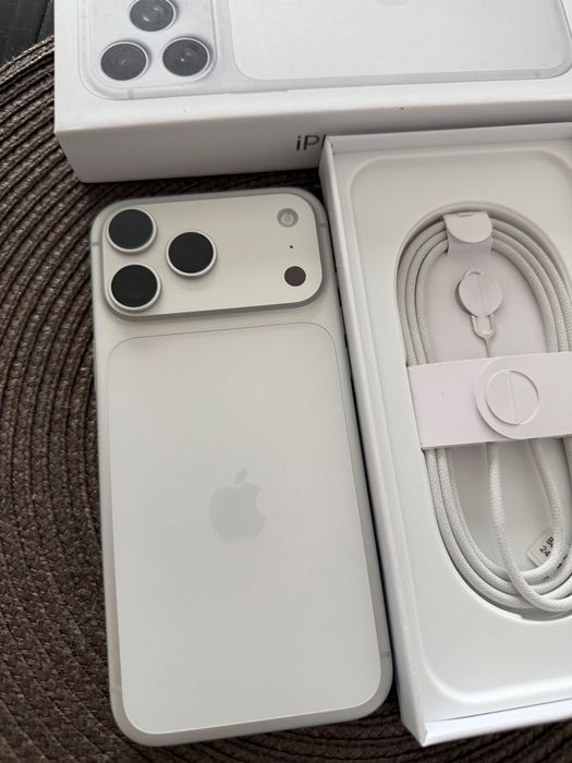 Iphone 17 Pro Max 256 GB Silver