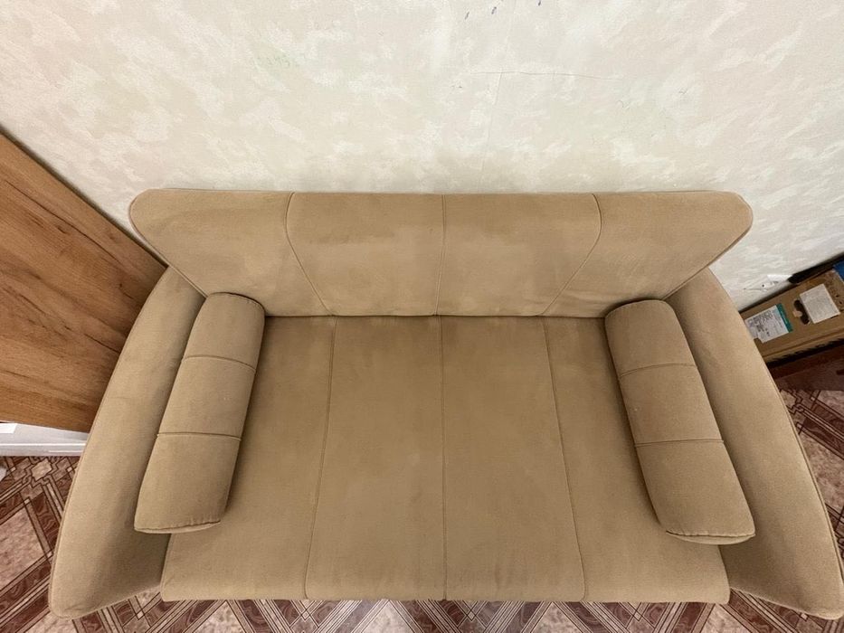 Диван-раскладушка, шкаф