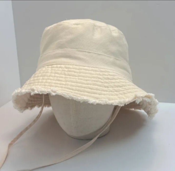 Продам 2 панамы (новые)