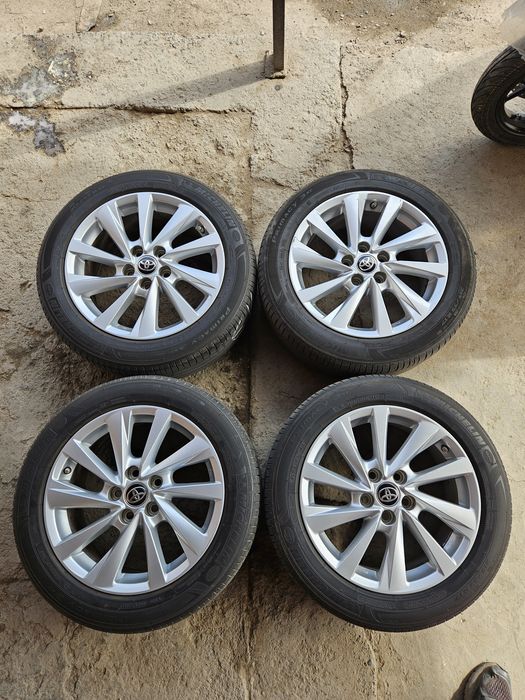 Камри 75 оригинал комплект диски с летними шинами MICHELIN! Как новый!