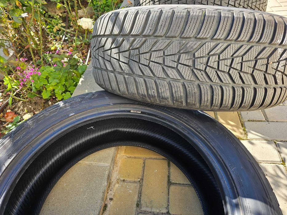 Гуми зимни Hankook i cept evo 3 DOT2023