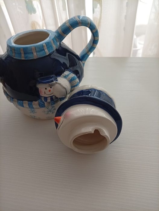 Продам декоративные чайник и сахарница