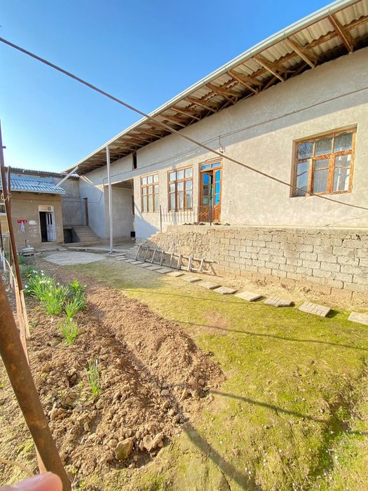 uchaska sotiladi 8 sotx