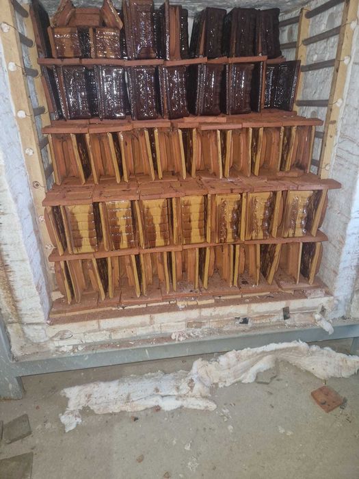 Sobe teracotă vrac și montate