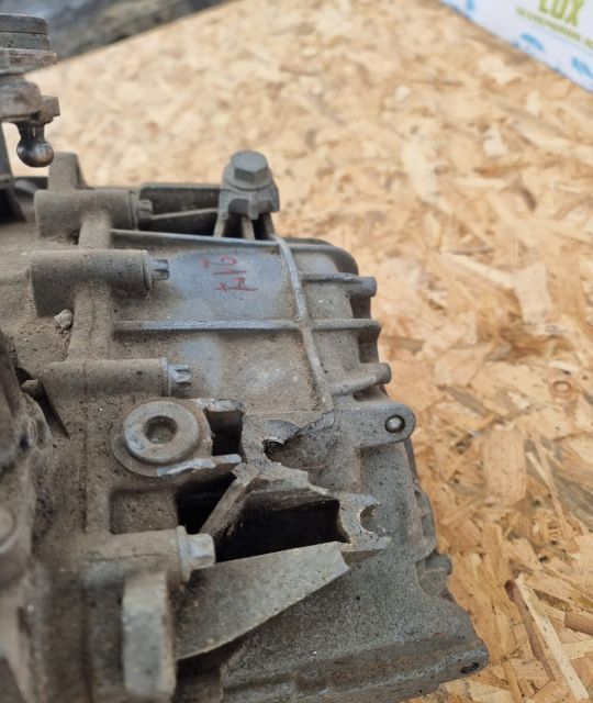 Cutie de viteze manuala 6 trepte 55194293 55569876 1.6 cdi B16DTL defect carcasa Opel Astra J (face