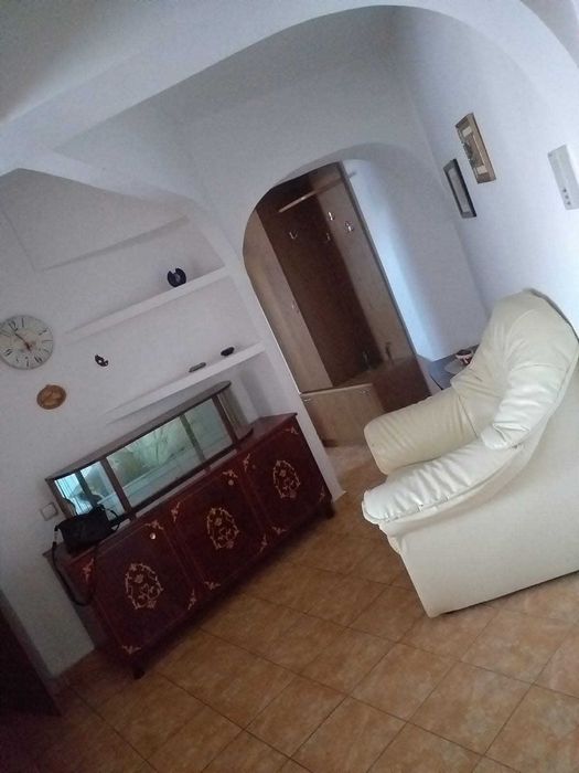 Apartament 2 camere de închiriat ,vizavi de Spitalul județean Neamț
