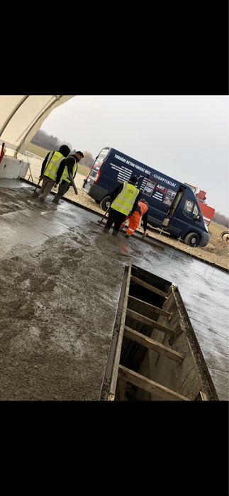 Turnari beton finisat mecanic elicopterizat cu elicopterul