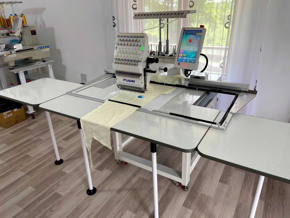 Mașini de brodat FUWEI noi, la cel mai mic preț din România