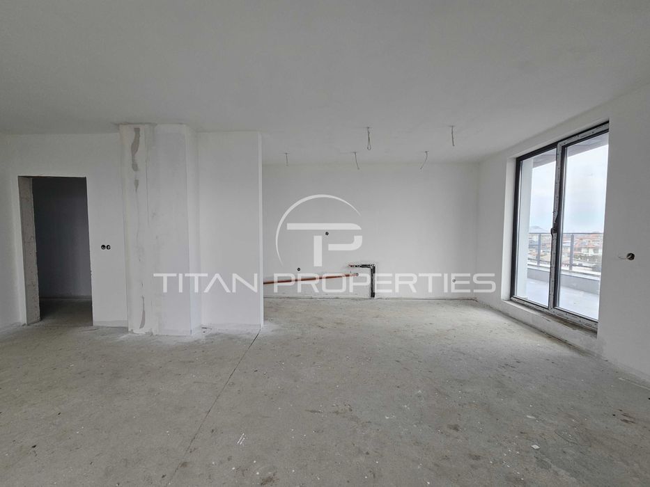 Продава се Тристаен апартамент в Пловдив, Коматево - 221 кв.м за 903 €/кв.м - Снимка #4