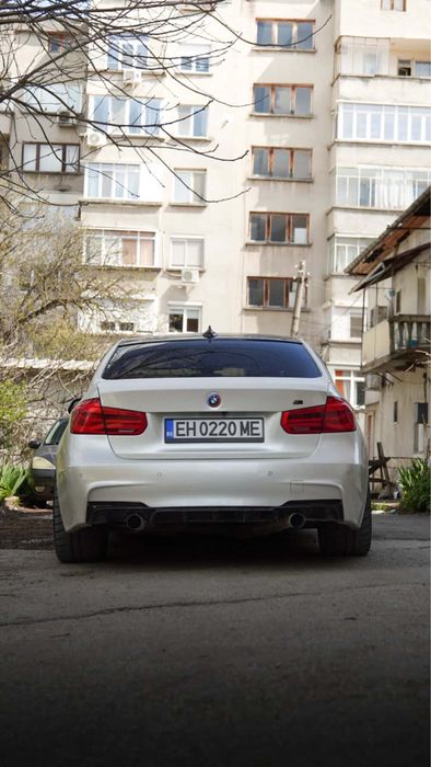 Bmw f30 340.     .
