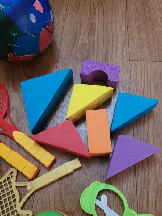 Игрушки для деток (разные)