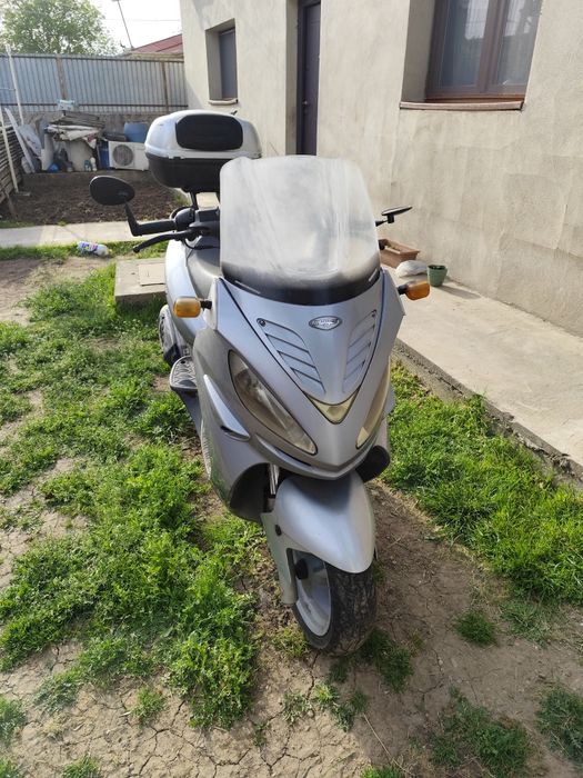 Scuter  Malaguti madinson T150