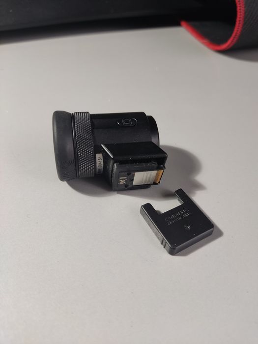 Электронный видоискатель Canon EVF-DC2