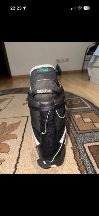 Bootsi Burton Snowboard Marime 42