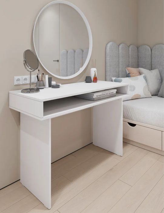 Столы письменные