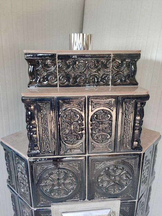 Soba de teracota albastra montaj pe colt cu geam de sticla